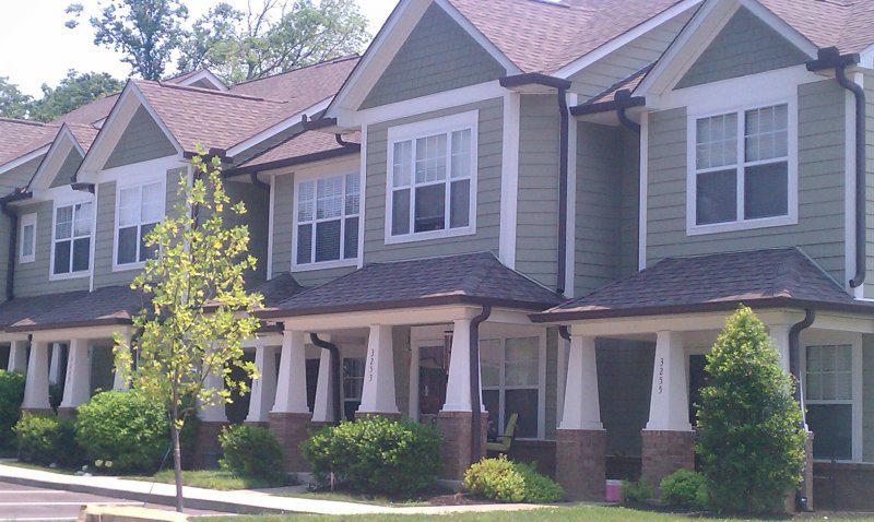 Lincoya Bay Townhomes